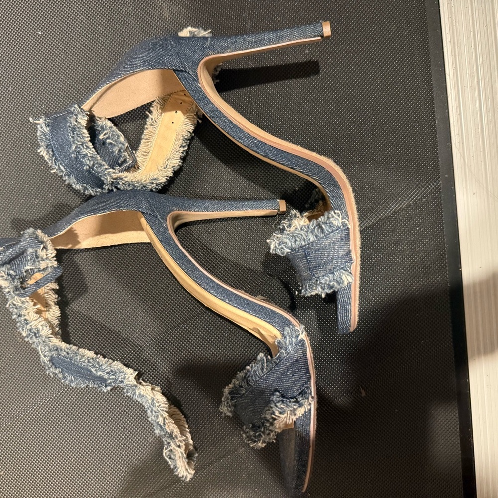 Glamorous Blue and Tan Stiletto Heels with Transparent Elements